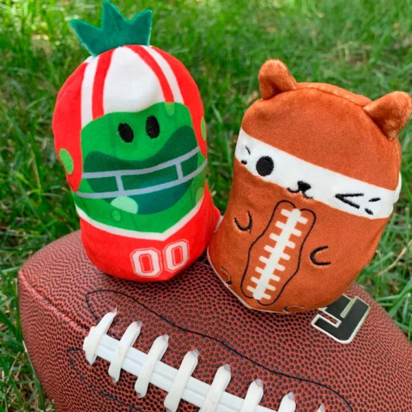 М’яка іграшка Cats Vs Pickles 2 в 1 – Котик та огірок Спортсмени - Зображення 6