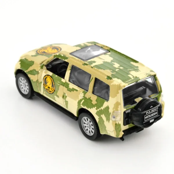 Автомодель серії Шеврони Героїв - Mitsubishi Pajero 4WD Tubro - 47 ОМБр - Зображення 10