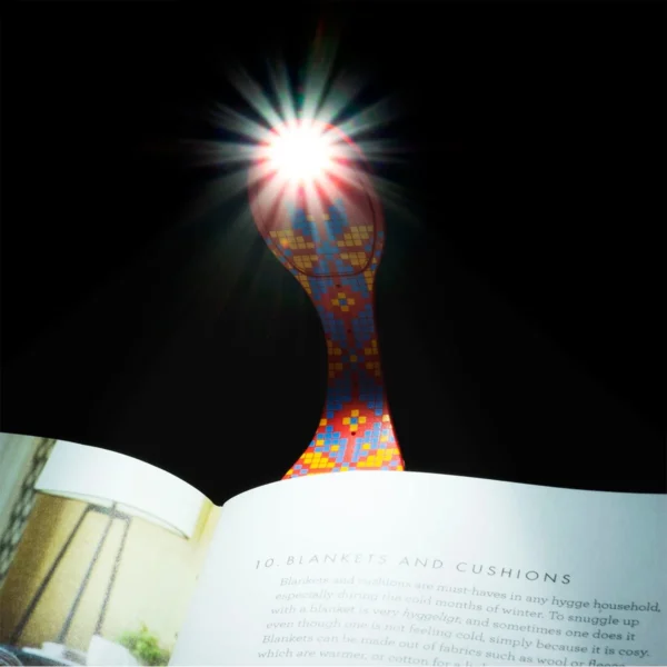 Закладка-ліхтарик Flexilight - Вишиванка - Зображення 6