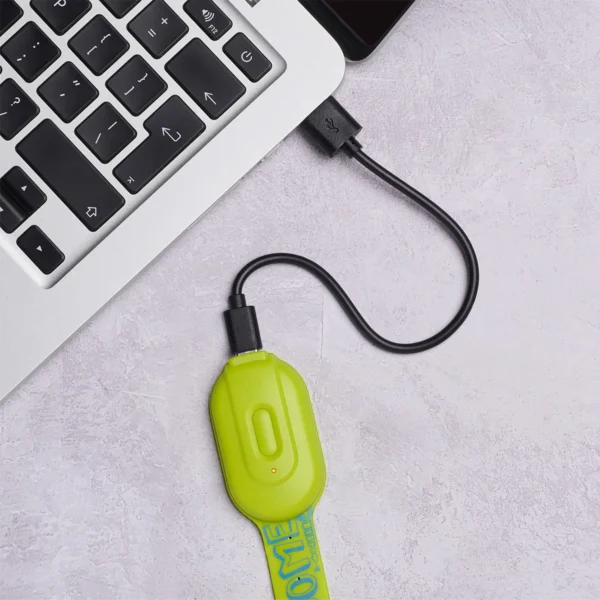 Закладка-ліхтарик Flexilight Rechargeable - Модний зелений - Зображення 7